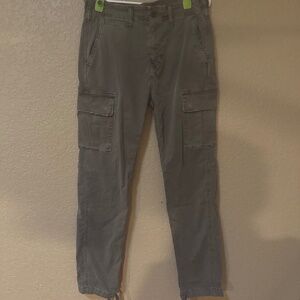 American Eagle, 30 x 34, Green